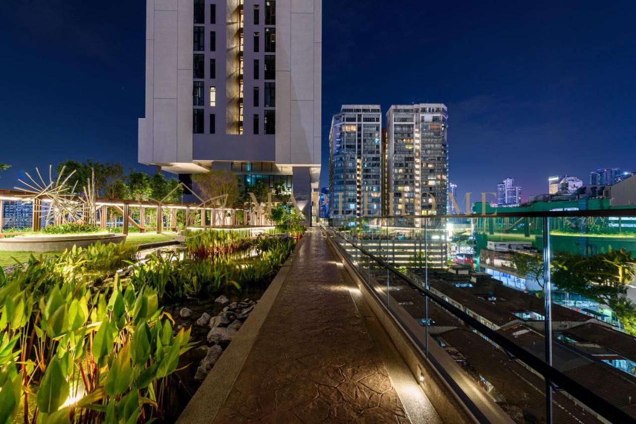 Axon Premier Apartment